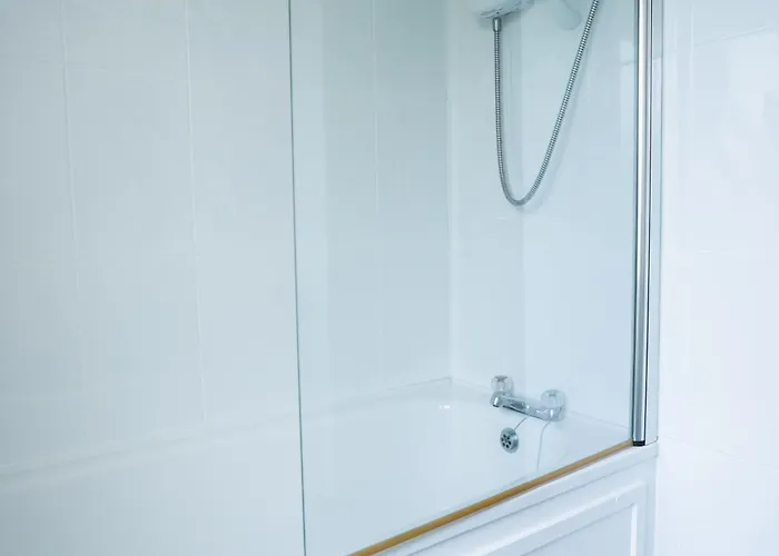 Churchmews A Lovely 3 Bedroom With Golf, Fishing And Seaside Donegal Town